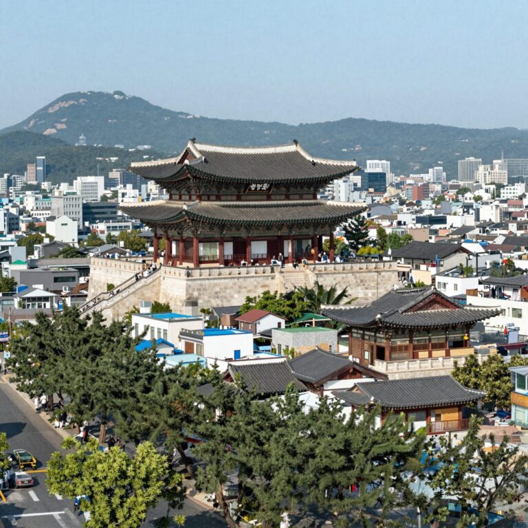 청량리역과 요진와이시티 주변 번화한 도시 경관