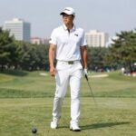 골프 반바지 점프수트 착용 모습