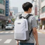 휴대용 아이스팩 냉풍기 목걸이형 착용 모습