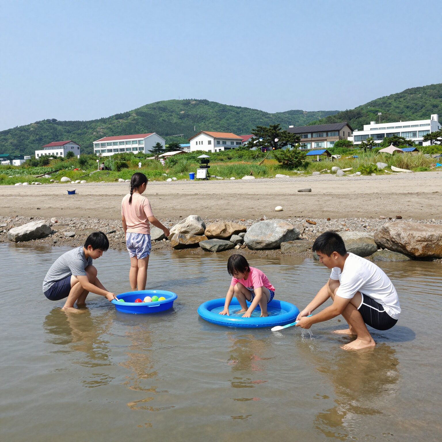 청도 군불로 여름 물놀이 캠프닉 평상에서 아이가 물놀이하는 모습